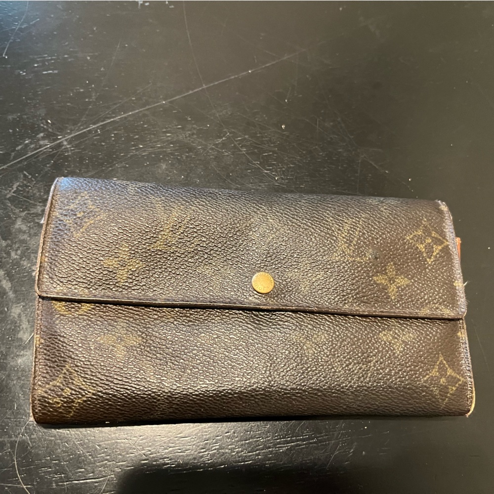 Louis Vuitton Bifold Long Gold Monogram Brown Snap Wallet Authentic Used